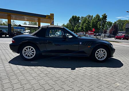 BMW Z3 Roadster 1.8 / 28 Jahre Familie, Nur Sommer