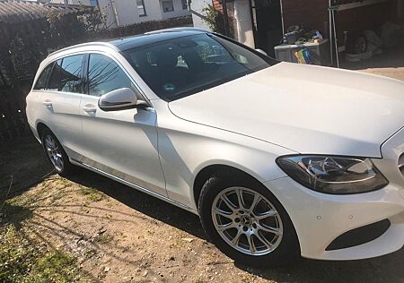 Mercedes-Benz C 220 d Kombi / AMG Line / EZ 2018 / TÜV NEU