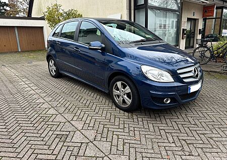 Mercedes-Benz B 180 CDI #Sitzhzg. #Klima #Viele Neuteile