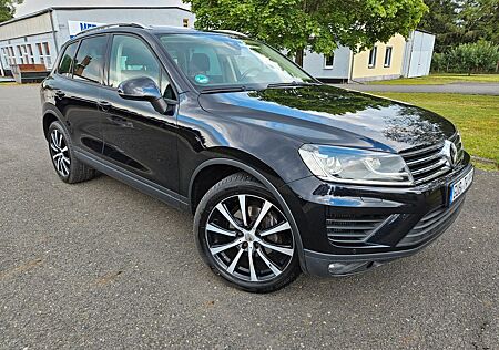 VW Touareg Volkswagen 3.0TDI Rline Luftfederung Panorama Navi