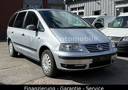VW Sharan Volkswagen Trendline*TÜV*PDC*SHZ*AHK*7SITZER*