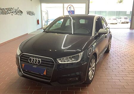 Audi A1 1.0TSI *XENON*LED*BLUETOOTH*PDC