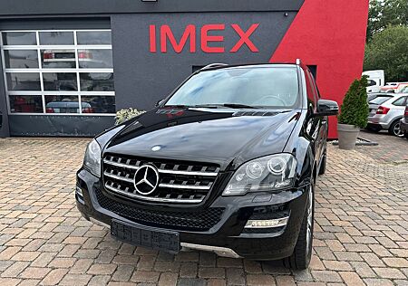 Mercedes-Benz ML 300 CDI 4Matic Designo HU neu Leder SD