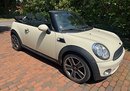 Mini Cooper Cabrio Pepper White, 2. Hand, nur 93000km