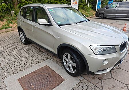 BMW X3 xDrive20i -