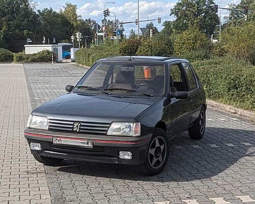 Peugeot 205 XS, TÜV 10/27, "kleiner GTI"