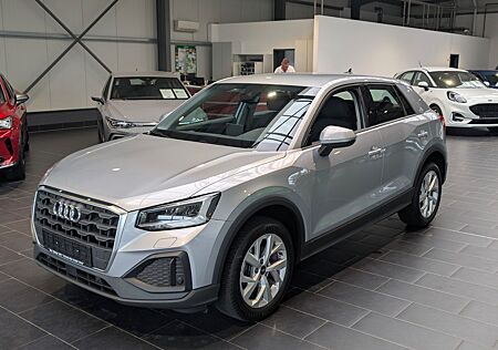 Audi Q2 30 TFSI PDC Kamera Navi Sitzhzg