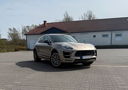 Porsche Macan S / 340 PS / Automatik