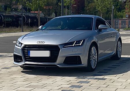 Audi TT Coupe 2.0 TFSI, MT, S-Line, B/O, 8-fach