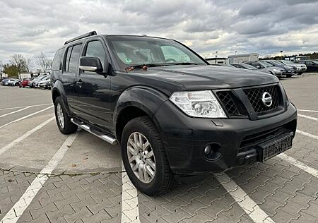 Nissan Pathfinder gebraucht kaufen Nissan Pathfinder 2.5 dCi LE 7 sitzer