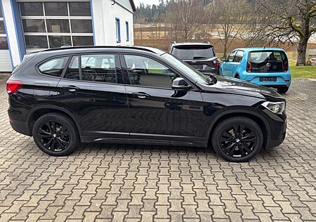 BMW X1 xDrive 20 d Sport Line,8fach,AHK,HUD,RFK,LED,