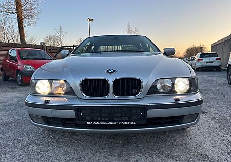 BMW 528i 528