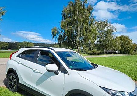 Mitsubishi Eclipse Cross 1.5 ClearTec T-MIVEC 2WD CVT S...