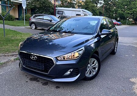 Hyundai i30 1.4 Select Select