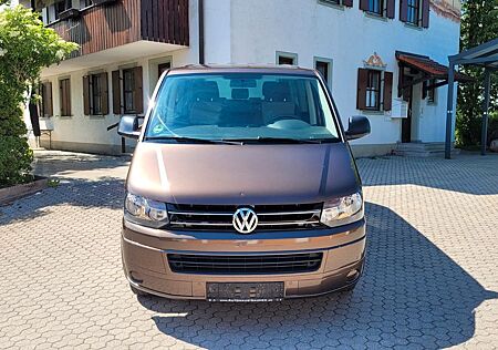 VW T5 Transporter Volkswagen Bus Multivan Startline 2.0 AHK