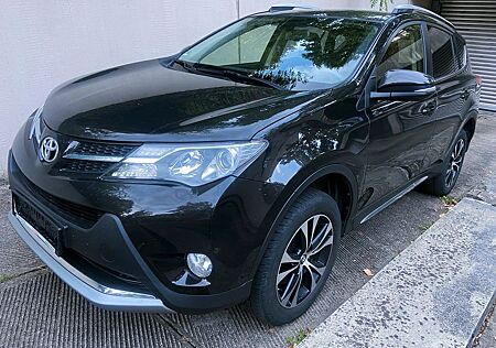 Toyota RAV 4 2,2 4x4 Edition-S Sitzheizung Navi