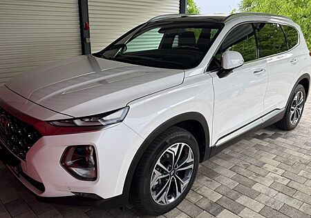 Hyundai Santa Fe 2.2 CRDi IMPRESION 4WD 7-Sitze Voll