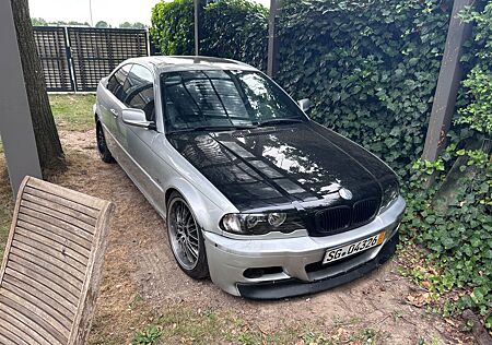 BMW 320Ci -