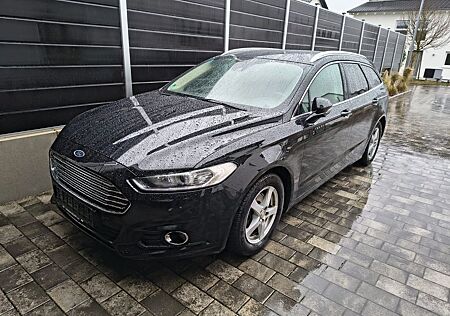 Ford Mondeo 1,5 EcoBoost Titanium Turnier Titanium
