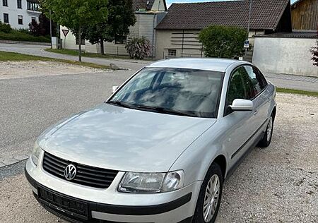 VW Passat Volkswagen 1.6 Edition Edition