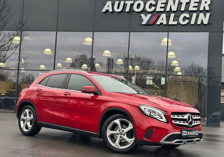 Mercedes-Benz GLA 180 Style Aut. S-HE/NAVI/LED/AHK/18LM/LEDER