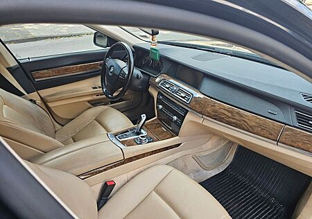 BMW 730d -