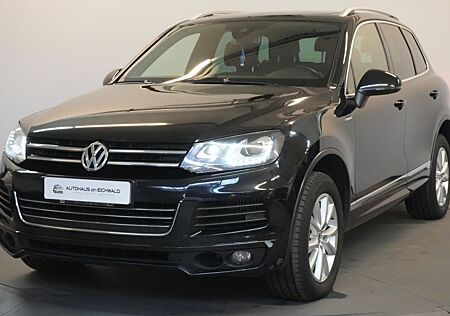 VW Touareg Volkswagen 3.0 V6 TDI BMT R-Line AHK StdHzg Pano