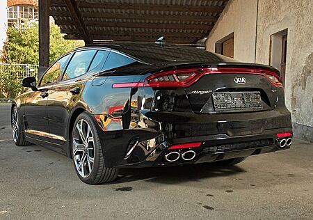 Kia Stinger 3.3 T-GDI AWD GT GT LEDER Panorama