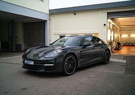 Porsche Panamera 4S voll Ausstattung*Scheckheft*TopZusta