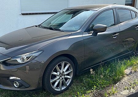 Mazda 3 2.2 SKYACTIV-D 150 Sports-Line Sports-Line