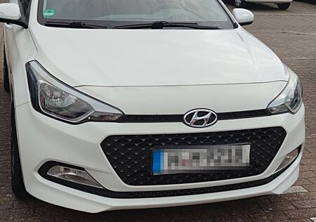 Hyundai i20 1.2 -Active