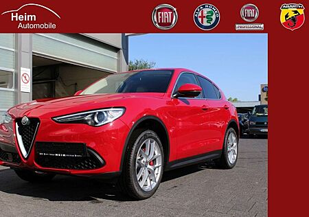 Alfa Romeo Stelvio Lusso Voll AHK, LederArmaturen