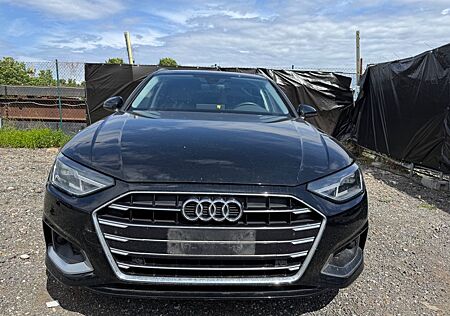 Audi A4 Avant 35 TDI advanced