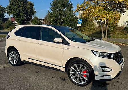 Ford Edge 2,0 4x4 Vignale Pano AHK 8fachB. Garantie