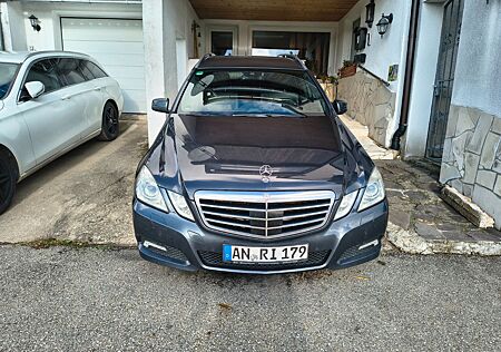 Mercedes-Benz E 350 CGI T BlueEFFICIENCY - EZ 10/2009