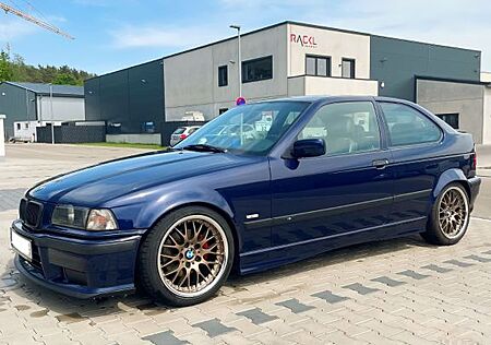 BMW 323ti E36 Compact