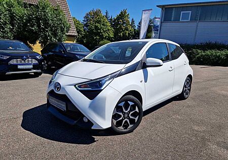Toyota Aygo (X) Aygo 5-Türer x-shift x-play Team D/PDC