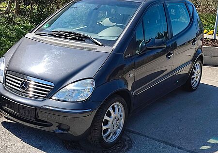 Mercedes-Benz A 190 ELEGANCE Lang/TÜV NEU/8xREIFEN/SERVICE
