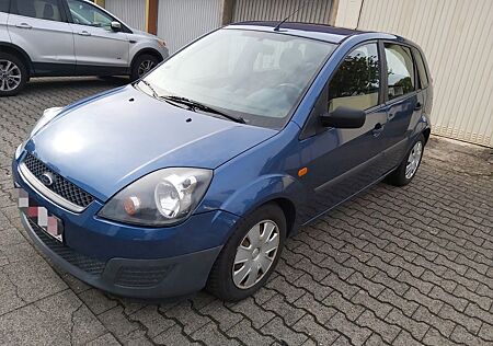 Ford Fiesta Ambiente, Tüv Neu, Klima, Funkschlüssel