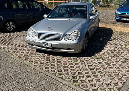 Mercedes-Benz C 200 KOMPRESSOR ELEGANCE TÜV NEU