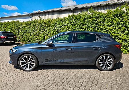 Seat Leon 2.0 TDI 110kW FR DSG *AHZV, Navi, ACC, LED