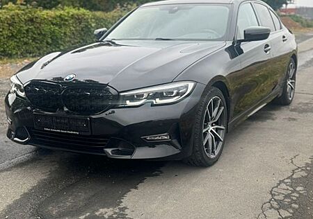 BMW 320 Baureihe 3 Lim. i Sport Line