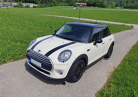 Mini Cooper 5-Türer Chili - Navi SHZ Klimaaut.