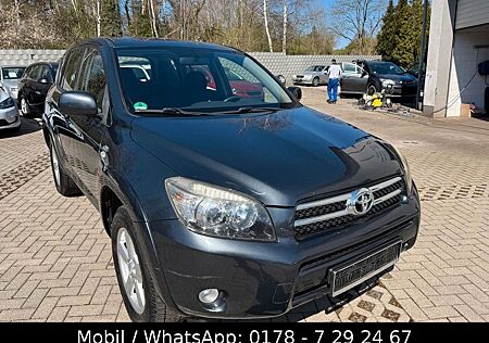 Toyota RAV 4 RAV4 Sol 2,2 D-CAT 4X4 / Klimaautomatik / TOP