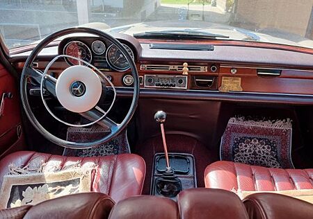 Mercedes-Benz S 280 W108 SE280 3.5