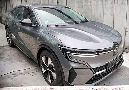 Renault Megane Equilibre EV40 Klima Boost Charge LED