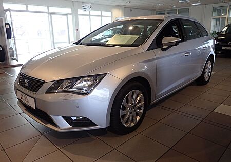 Seat Leon ST Style TSI DSG NAVI GRA CLIMATRONIC PDC