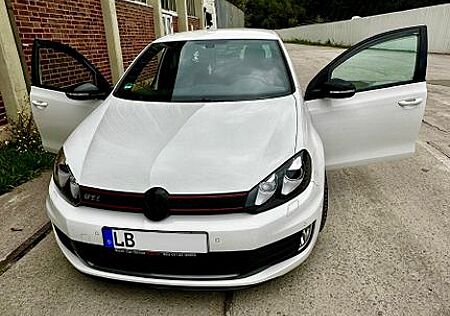 VW Golf Volkswagen 2.0 TSI DSG GTI GTI