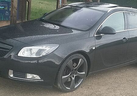 Opel Insignia Sports Tourer 2.8 V6 Turbo 4x4 Cosm...