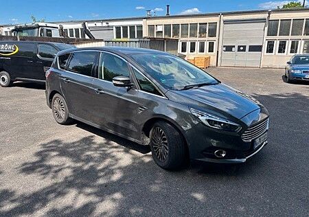 Ford S-Max 2,0 EcoBlue 140kW Titanium Auto Titanium